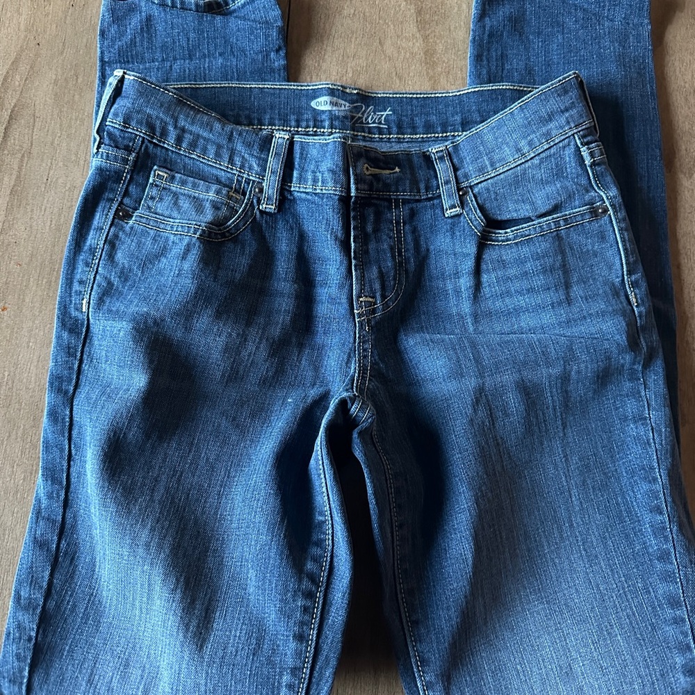 Old Navy Women's Straight Leg Jeans in Classic Blue the flirt size regular 2